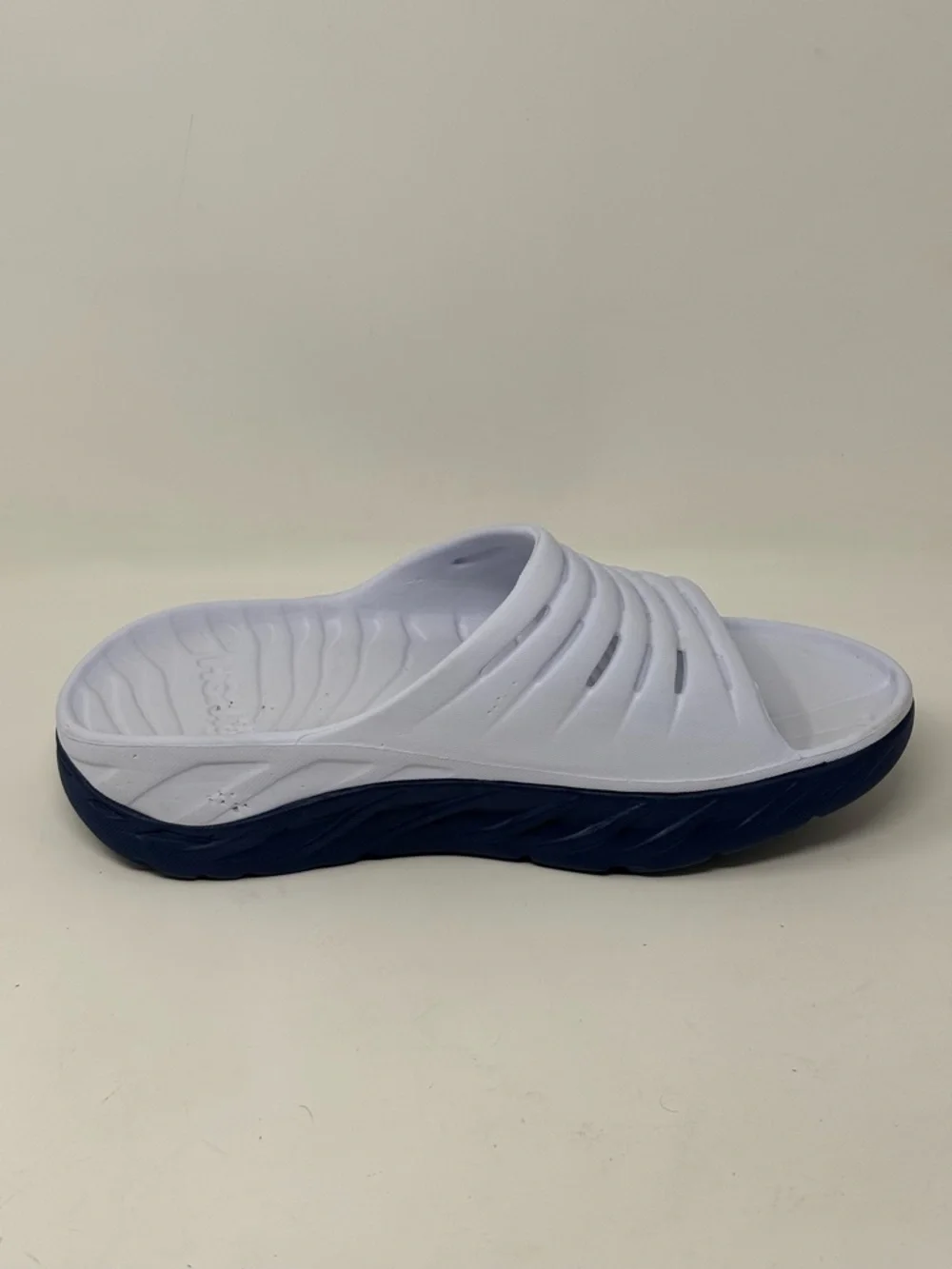 HOKA Ora Recovery Slides Sandals Men’s Size 10 White - Picture 8 of 13